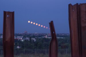 Normann Stenschke: Ende Mondwende